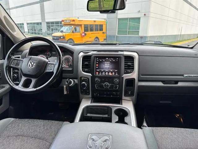 2017 Ram 1500 Big Horn Crew Cab 4x4 57 Box