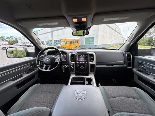 2017 Ram 1500 Big Horn Crew Cab 4x4 57 Box