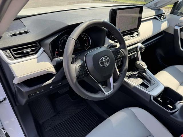 2025 Toyota RAV4 XLE Premium 2025 Toyota RAV4 XLE Premium