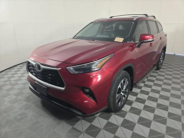 2023 Toyota Highlander XLE for sale in Sevierville, TN