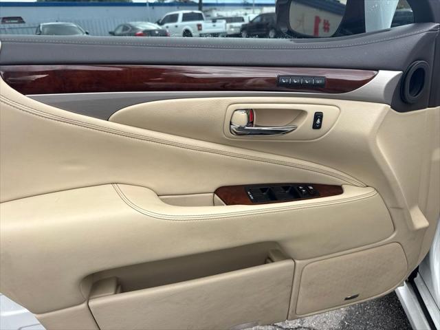 2014 Lexus LS 460 460