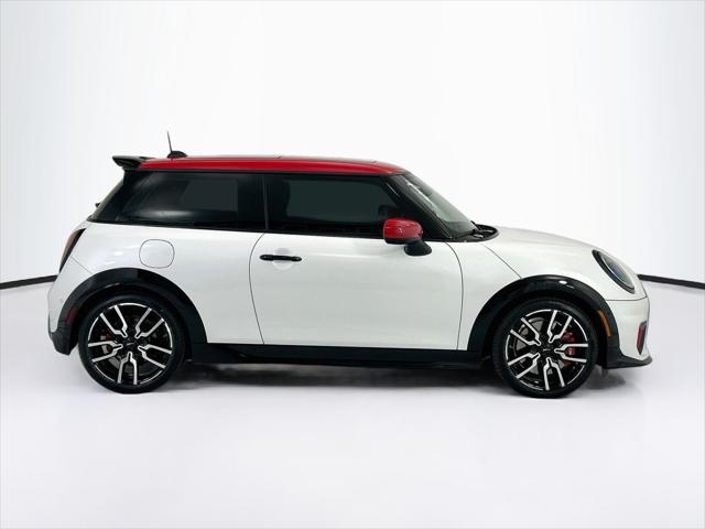 2026 MINI Hardtop JCW