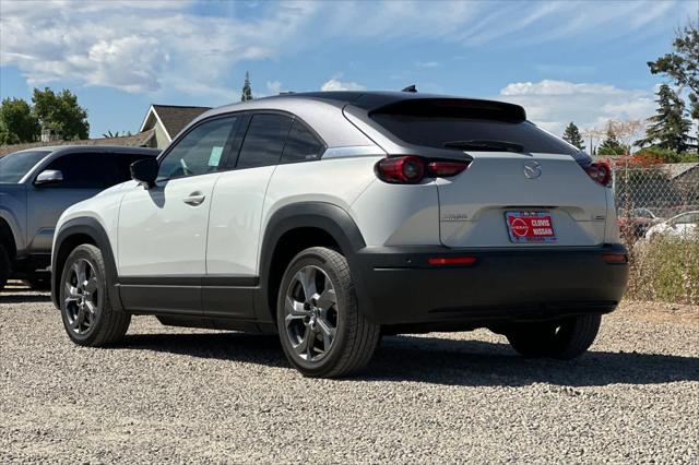 2022 Mazda MX-30 EV Premium Plus