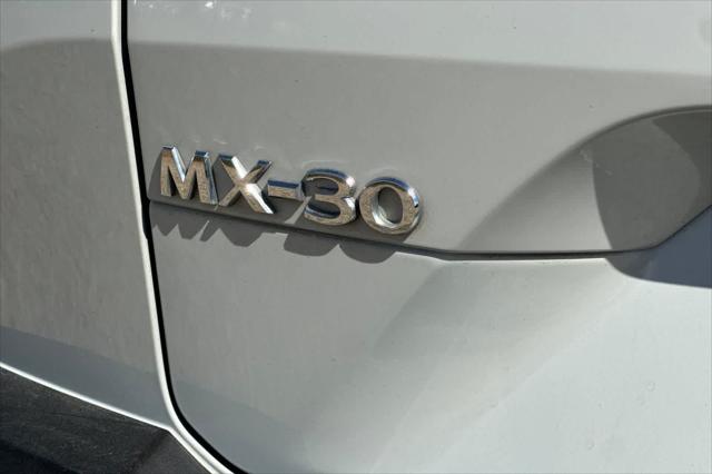 2022 Mazda MX-30 EV Premium Plus