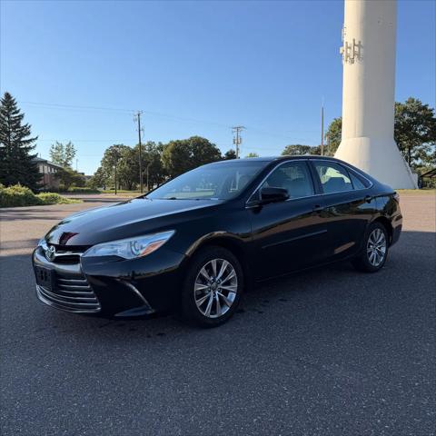 2017 Toyota Camry XLE for sale in Blaine, MN