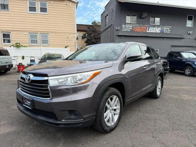 2015 Toyota Highlander LE V6 for sale in Linden, NJ