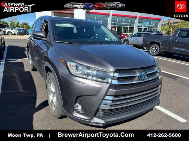 2019 Toyota Highlander Hybrid Limited for sale in Moon Twp, PA