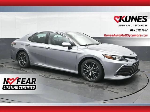 2021 Toyota Camry XLE for sale in Sycamore, IL