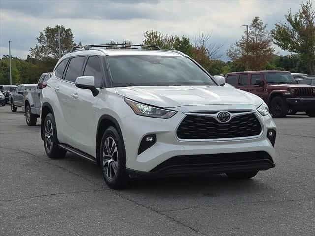 2020 Toyota Highlander XLE for sale in Bentonville, AR