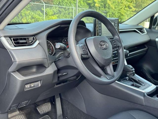 2019 Toyota RAV4 LE 2019 Toyota RAV4 LE