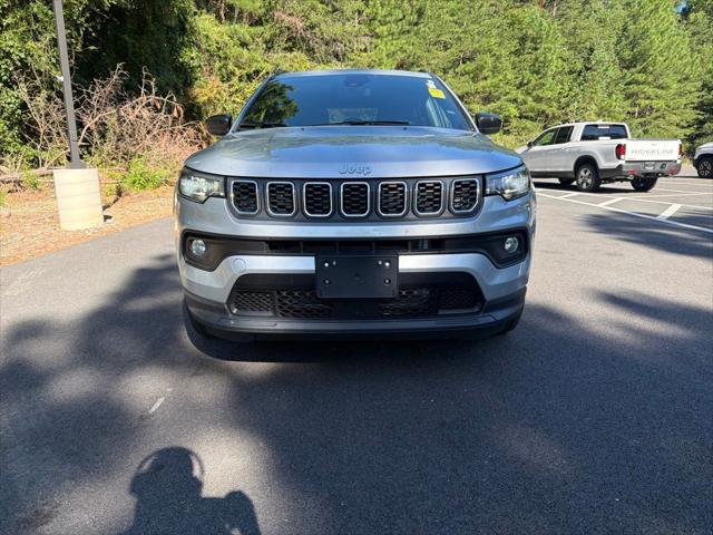 2024 Jeep Compass Latitude Lux FWD 2024 Jeep Compass Latitude Lux FWD