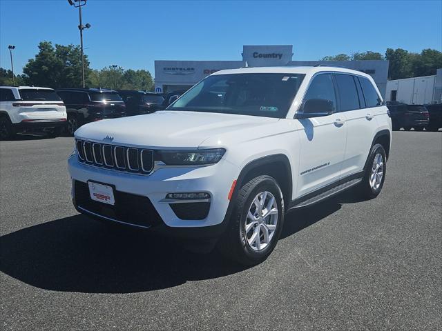 2022 Jeep Grand Cherokee Limited 4x4 2022 Jeep Grand Cherokee Limited 4x4