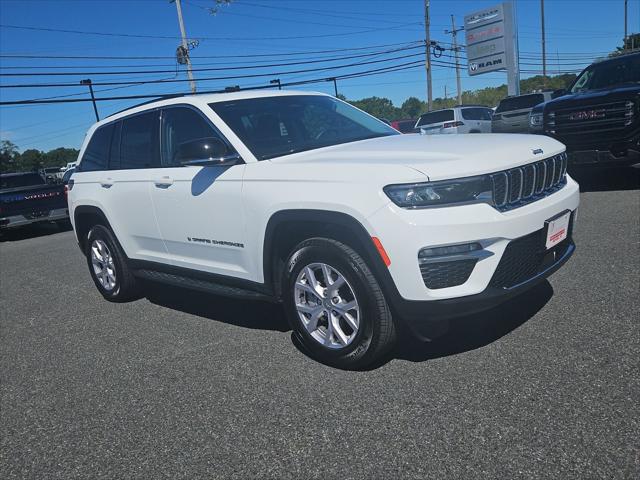 2022 Jeep Grand Cherokee Limited 4x4 2022 Jeep Grand Cherokee Limited 4x4