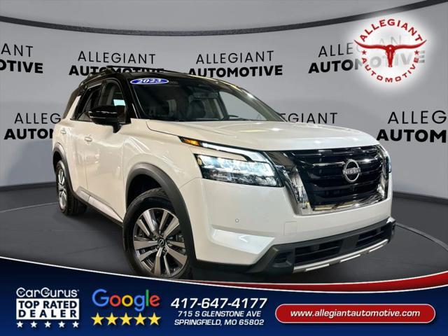 2023 Nissan Pathfinder SL 4WD for sale in Springfield, MO
