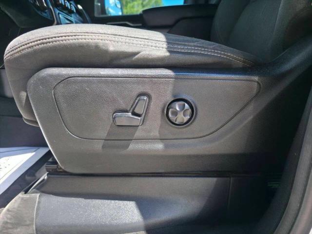 2019 Ram 1500 Big Horn/Lone Star Crew Cab 4x4 57 Box