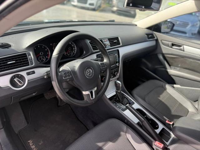 2013 Volkswagen Passat 2.5L SE