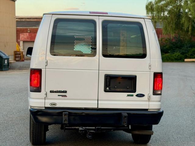 2013 Ford E-250 Base
