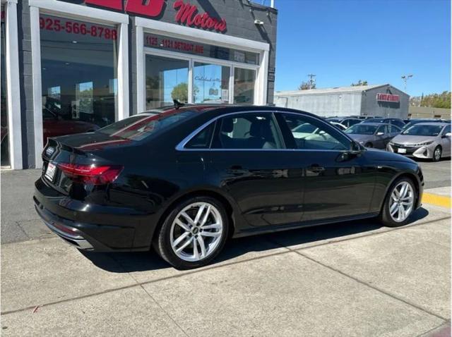 2024 Audi A4 Premium Plus 45 TFSI S line quattro S tronic