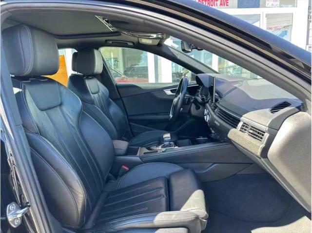 2024 Audi A4 Premium Plus 45 TFSI S line quattro S tronic