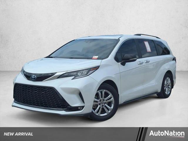 2023 Toyota Sienna 25th Anniversary Edition for sale in Fort Myers, FL