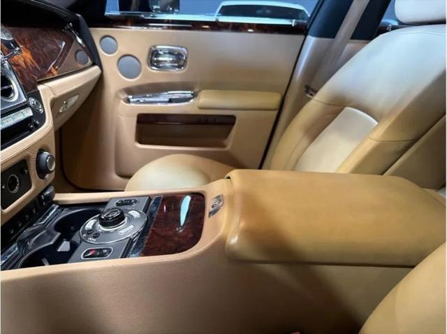 2011 Rolls-Royce Ghost Base