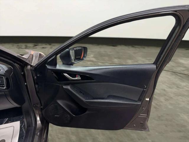 2016 Mazda Mazda3 i Touring