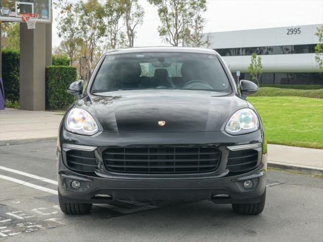 2018 Porsche Cayenne Base