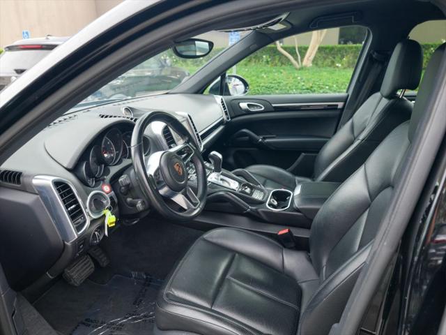 2018 Porsche Cayenne Base