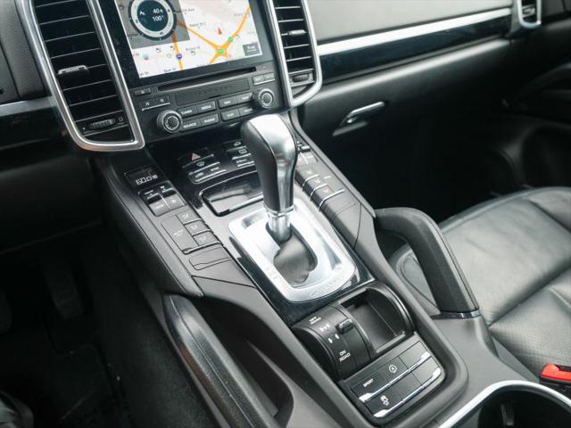 2018 Porsche Cayenne Base