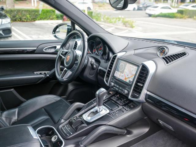 2018 Porsche Cayenne Base
