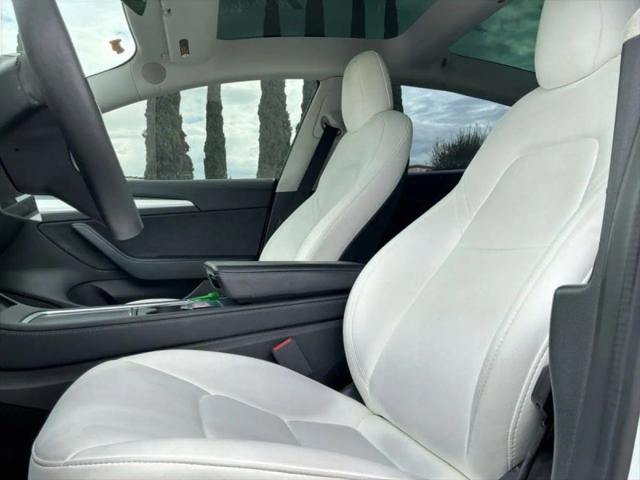 2022 Tesla Model 3 Long Range Dual Motor All-Wheel Drive