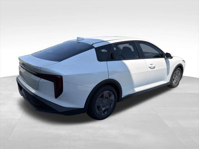 2025 Kia K4 LX 2025 Kia K4 LX