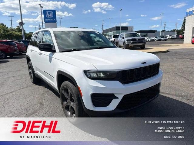 2022 Jeep Grand Cherokee Altitude