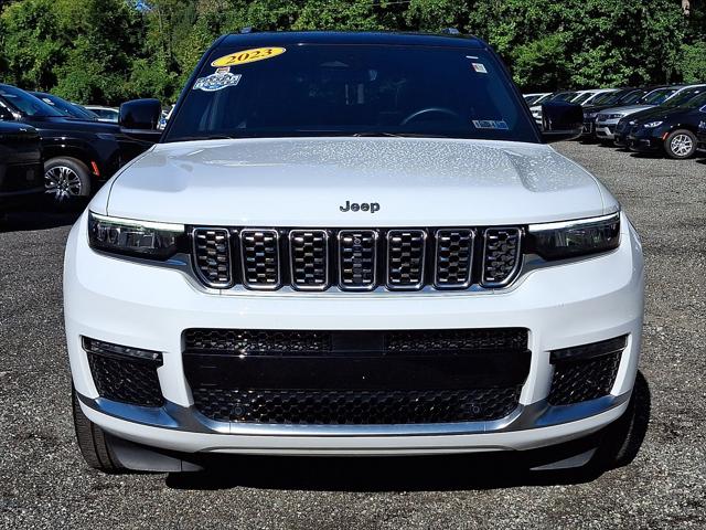 2023 Jeep Grand Cherokee L Summit 4x4 2023 Jeep Grand Cherokee L Summit 4x4