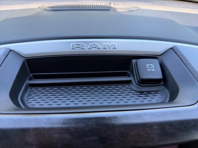 2023 Ram 1500 Big Horn Crew Cab 4x4 64 Box