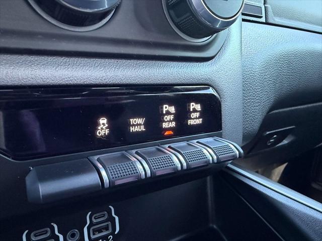 2023 Ram 1500 Big Horn Crew Cab 4x4 64 Box
