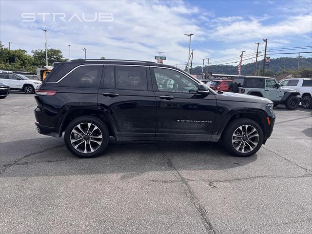 2023 Jeep Grand Cherokee Overland 4x4 2023 Jeep Grand Cherokee Overland 4x4