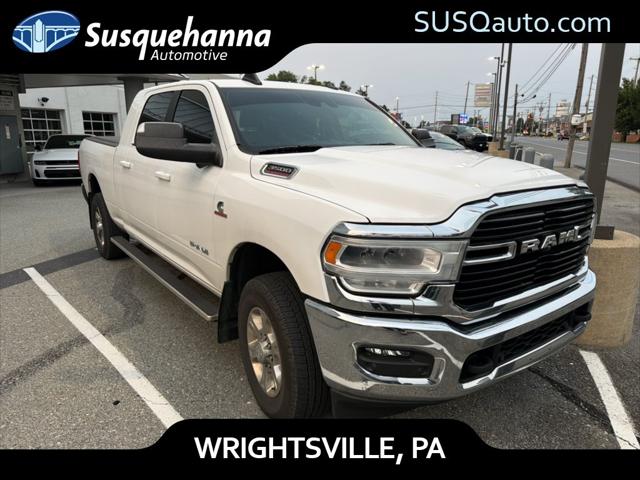 2020 RAM 3500 Big Horn Mega Cab 4x4 64 Box