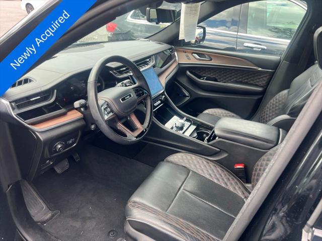 2023 Jeep Grand Cherokee Summit 4x4 2023 Jeep Grand Cherokee Summit 4x4