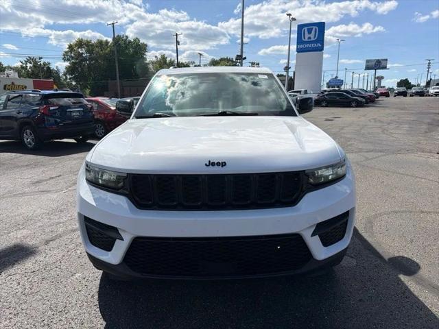 2022 Jeep Grand Cherokee Altitude 4x4
