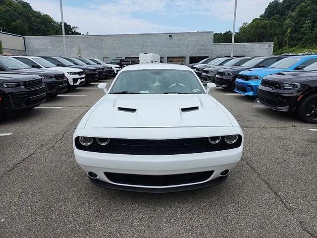 2021 Dodge Challenger SXT