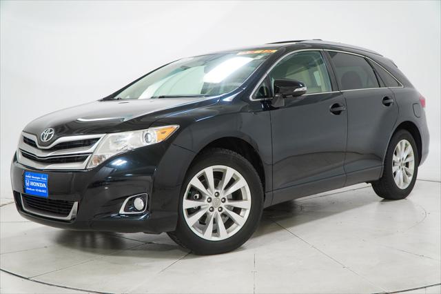 2013 Toyota Venza LE for sale in Richfield, MN