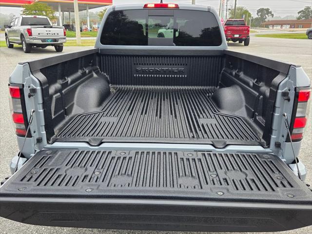 2027 Nissan Frontier SV