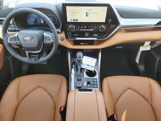 2026 Toyota Highlander Unknown