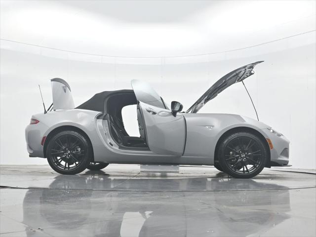 2025 Mazda MX-5 Club
