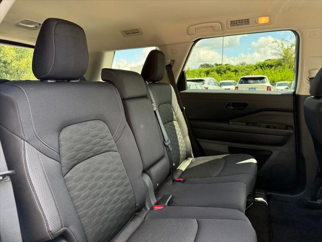 2024 Nissan Pathfinder SV 4WD
