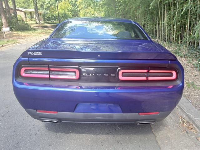 2019 Dodge Challenger SXT