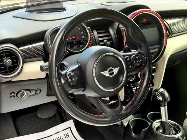 2015 MINI Hardtop Cooper S 2dr Hatchback
