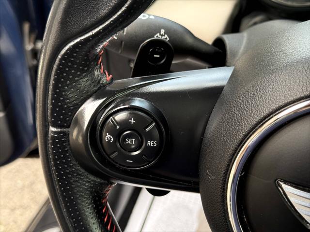 2015 MINI Hardtop Cooper S 2dr Hatchback