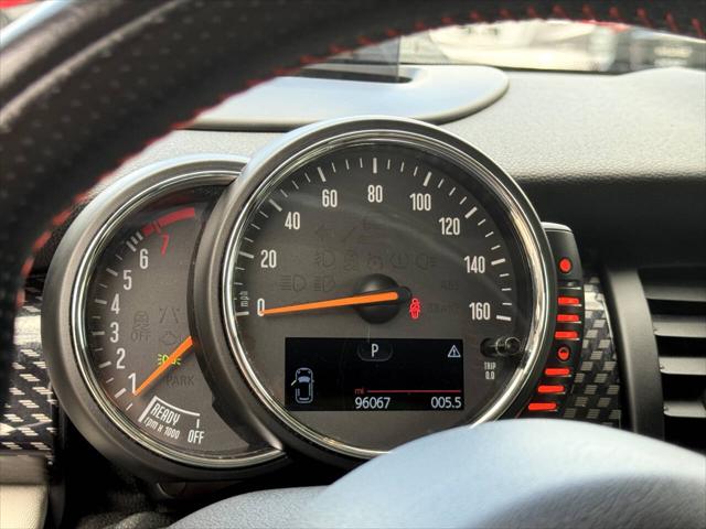 2015 MINI Hardtop Cooper S 2dr Hatchback